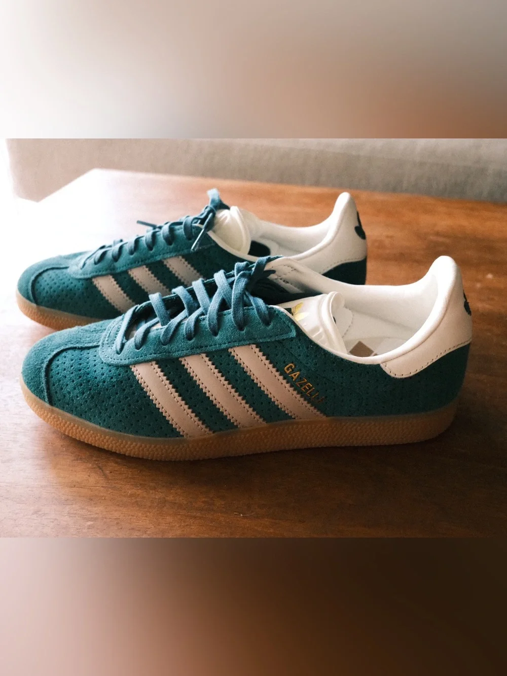 Adidas original gazelle sneakers